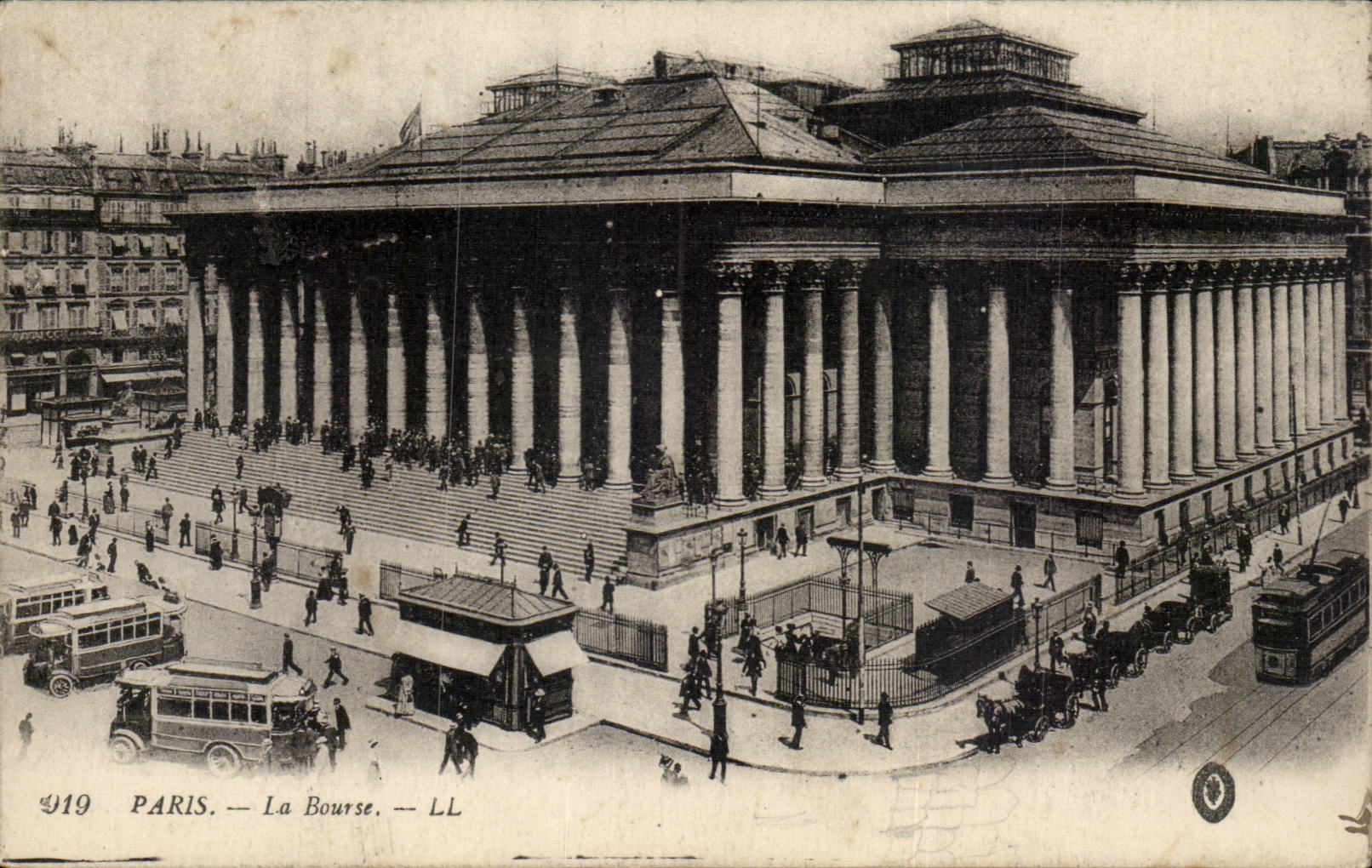 Paris 2 - The Stock Exchange - CPA
