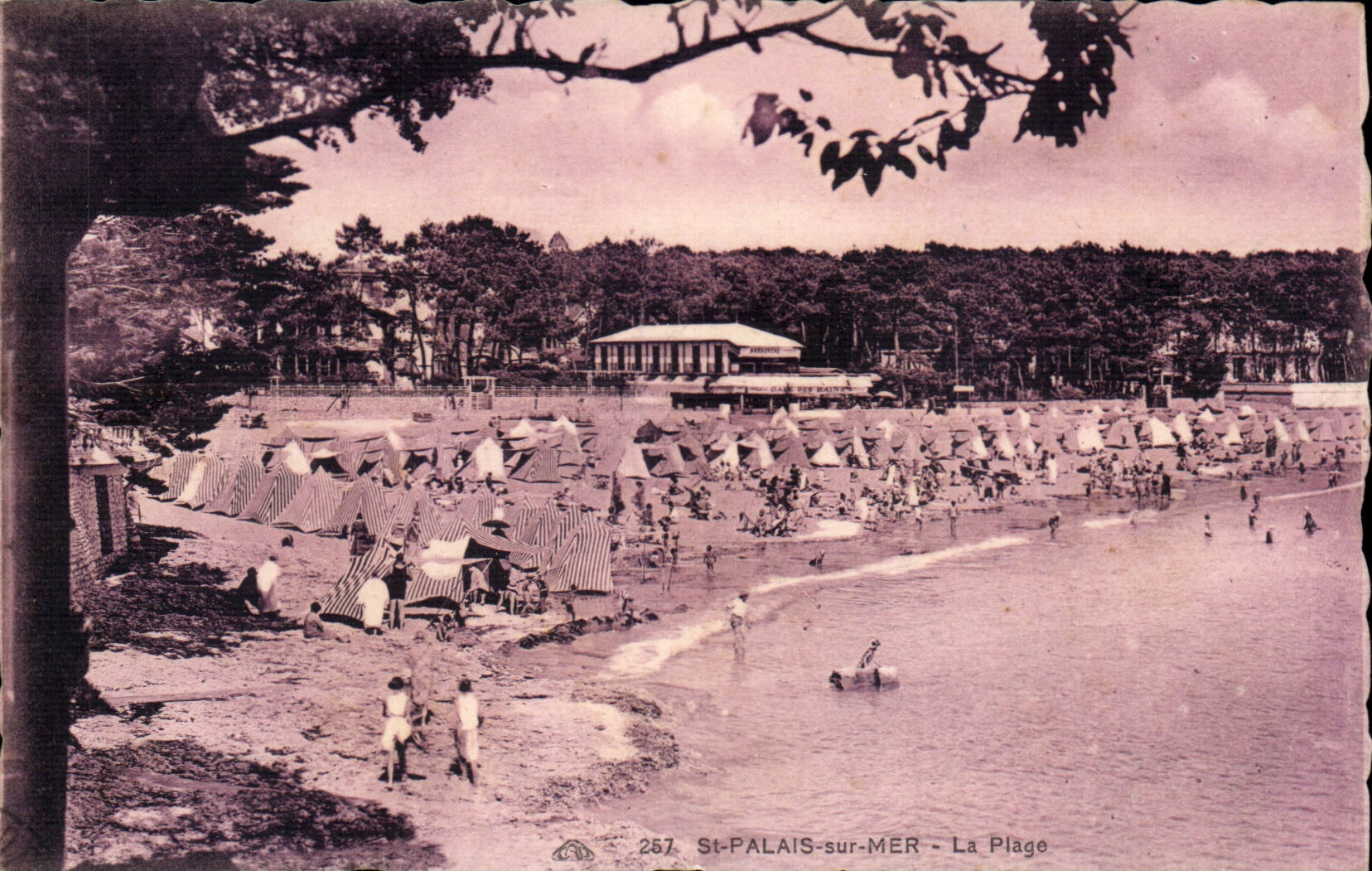 Saint Palate on Sea CPA the beach