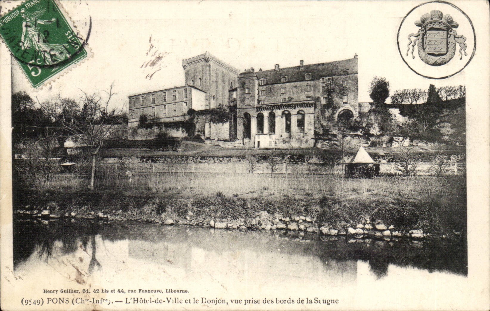 Pons CPA the town hall and the keep Seen from of the edges of Seugne