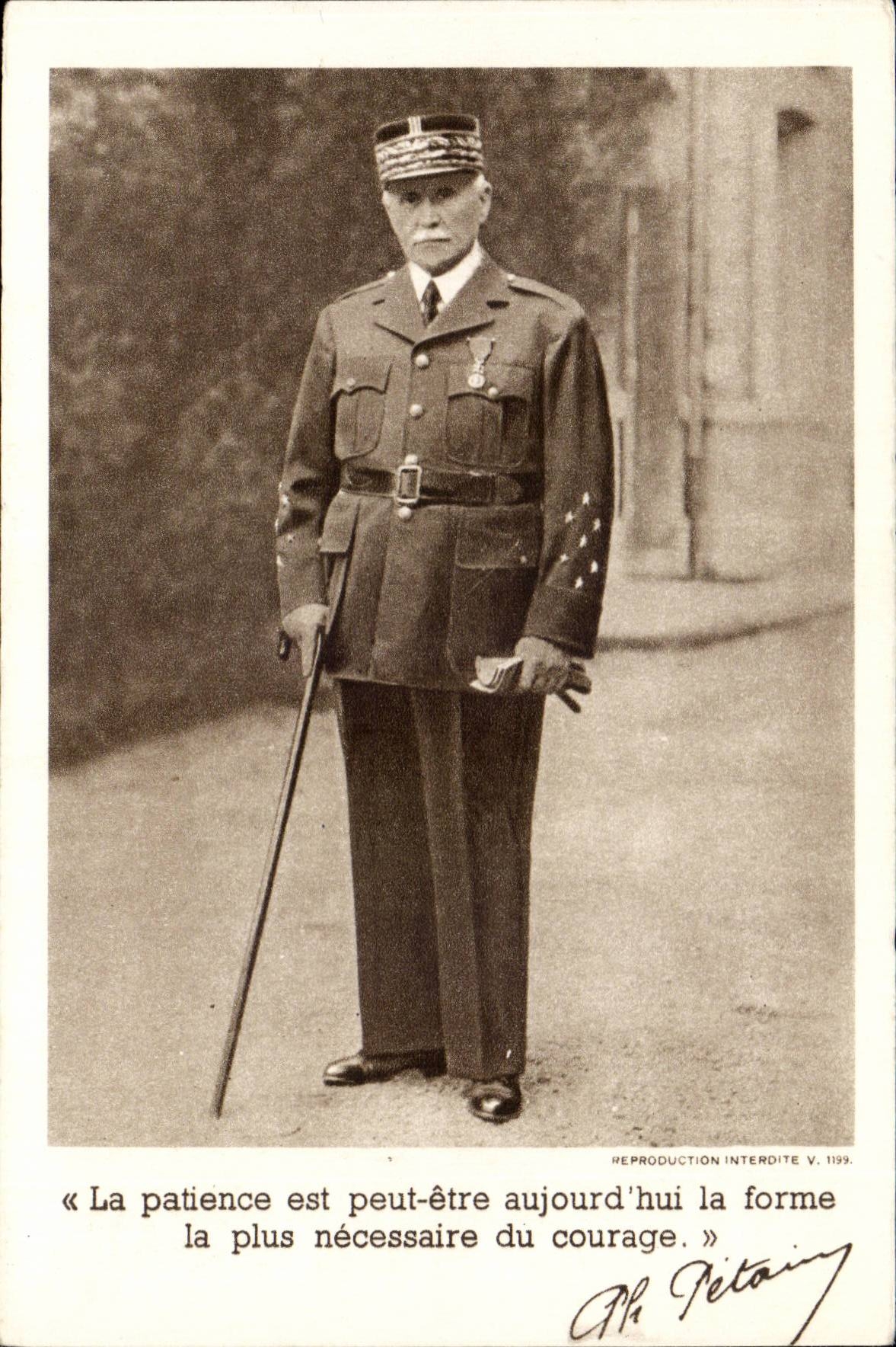 CPA Militaira Marechal Petain patience east can be today the most necessary form of courage