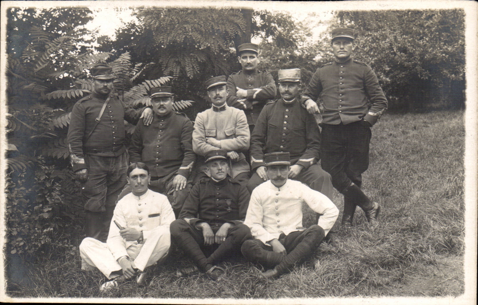 CPA Militaria Real photo Camp of Avord 1915 Officers