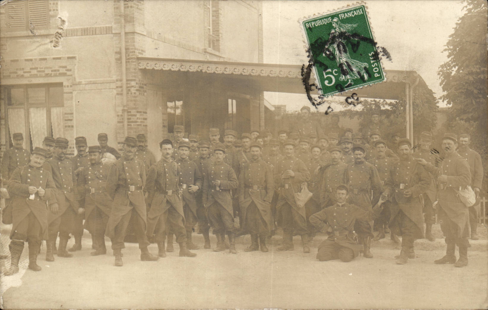 CPA Militaria Real photo Regiment Aude