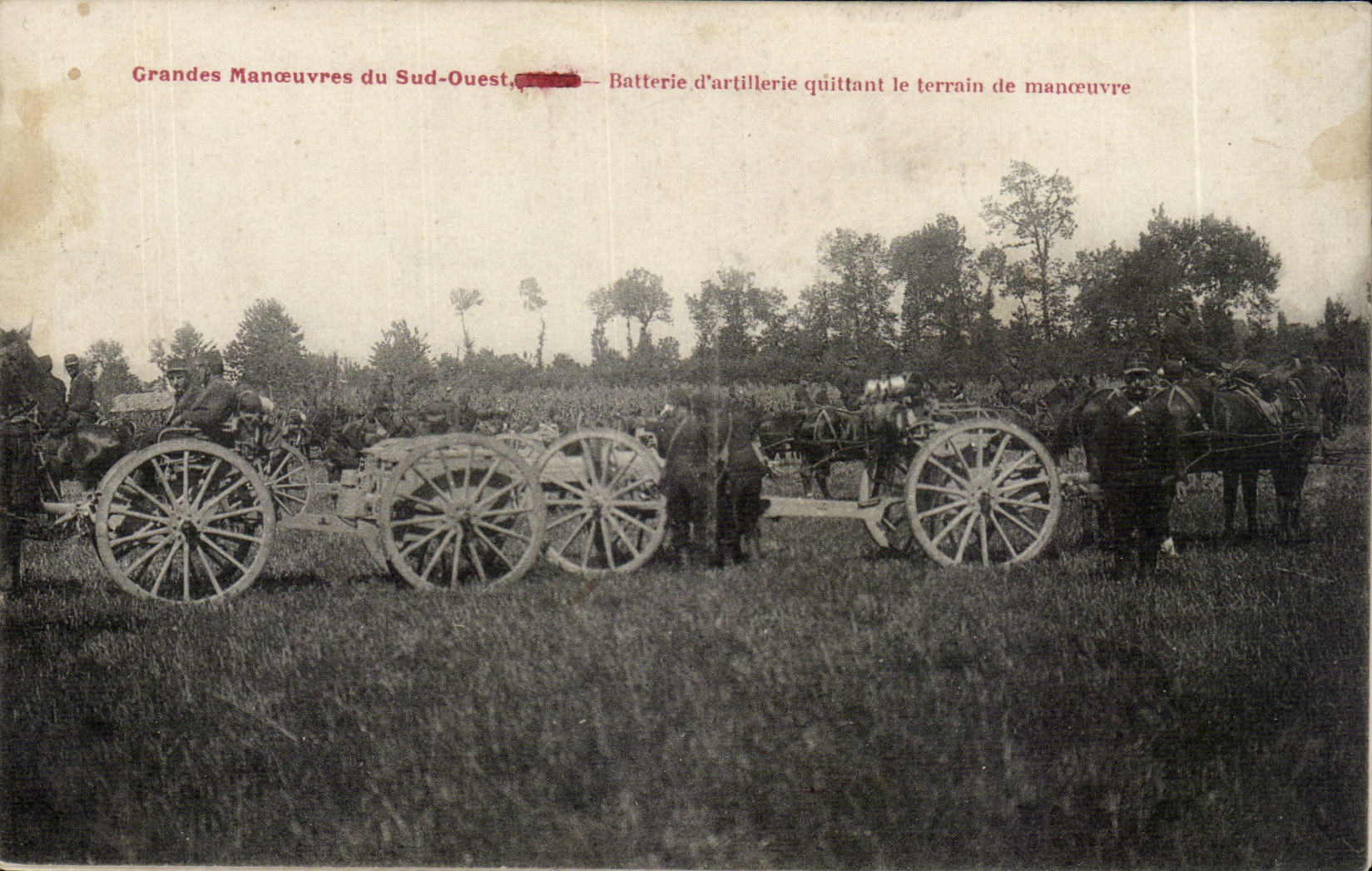 CPA Militaria Armeemanover der westlichen Sudbatterie der Infanterie den Boden der Arbeit verlassend
