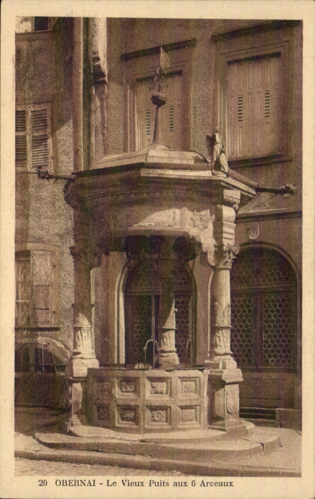 CPA Obernai the old well with the 6 arches