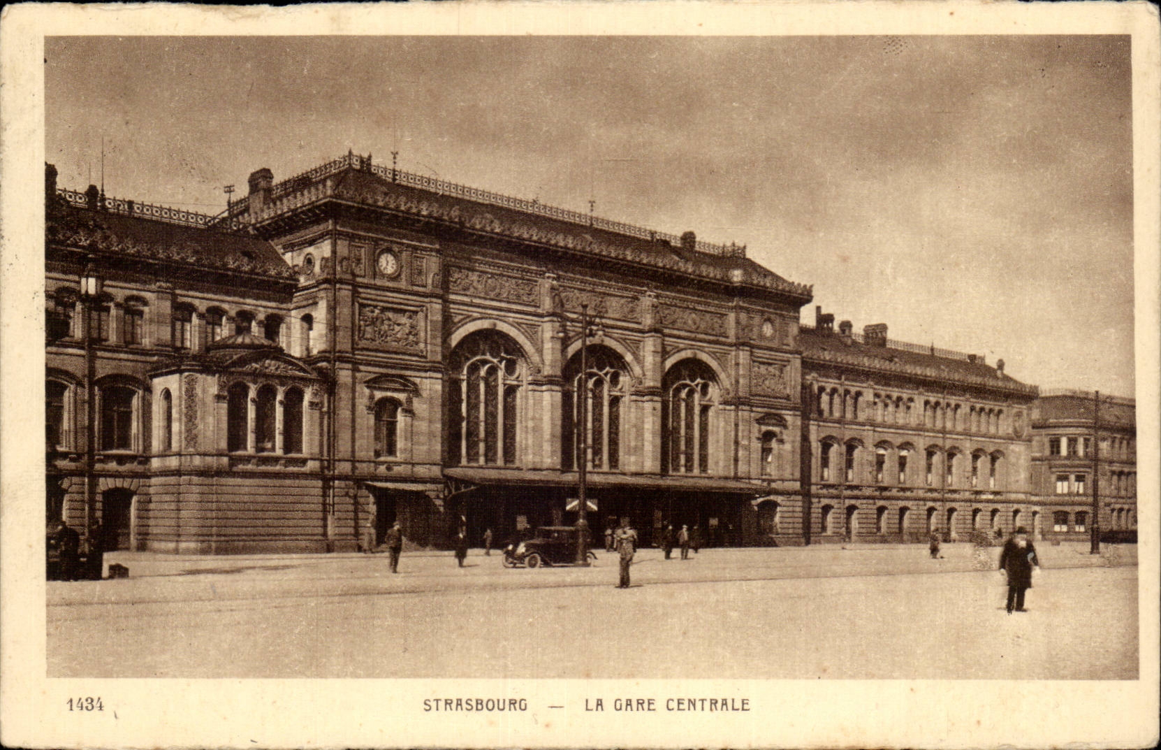 CPA Strasbourg Train station central