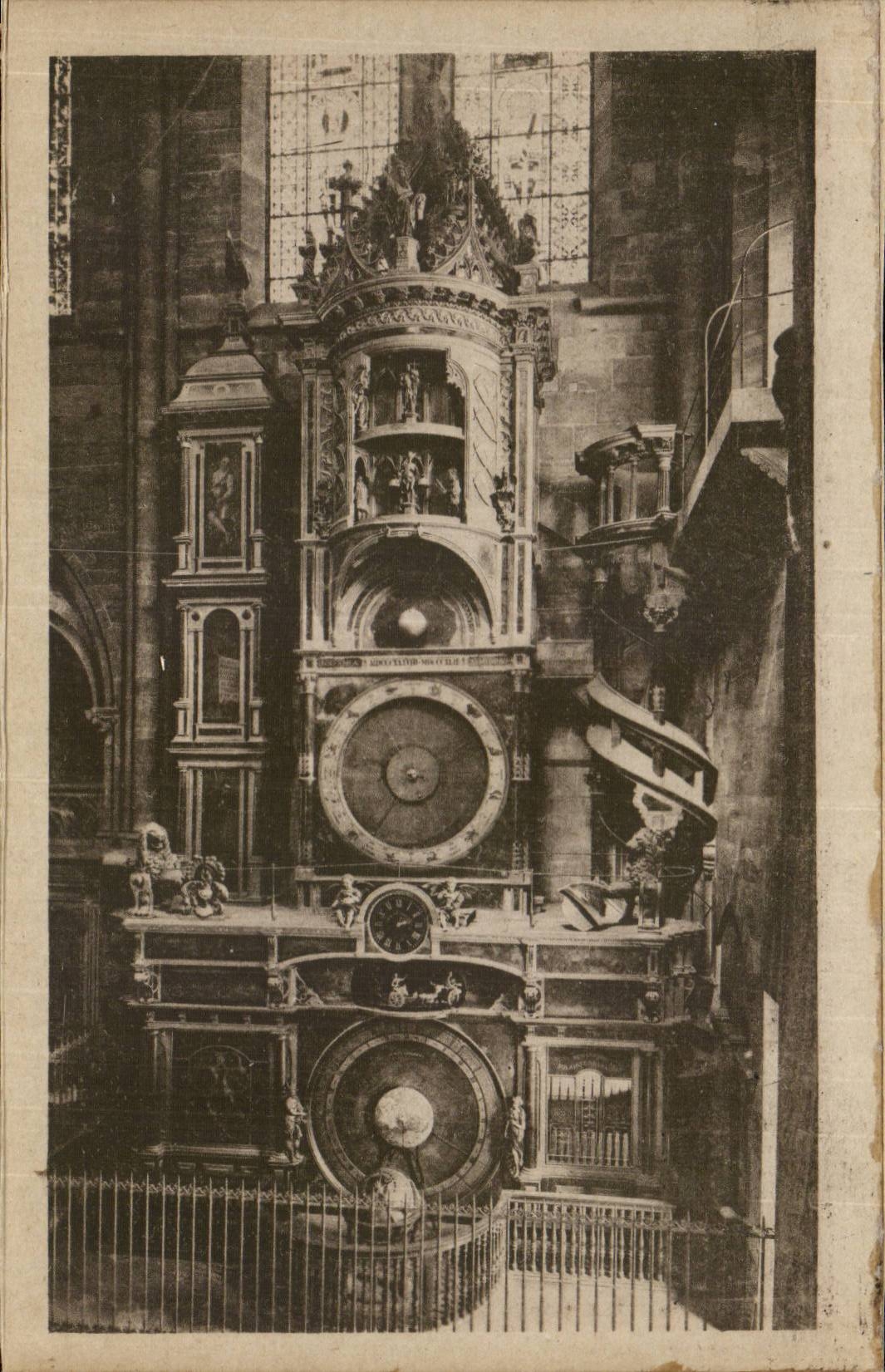 Strasbourg - Strassburg - the Cathedral - the astronomical clock Astronomische Uhr - CPA