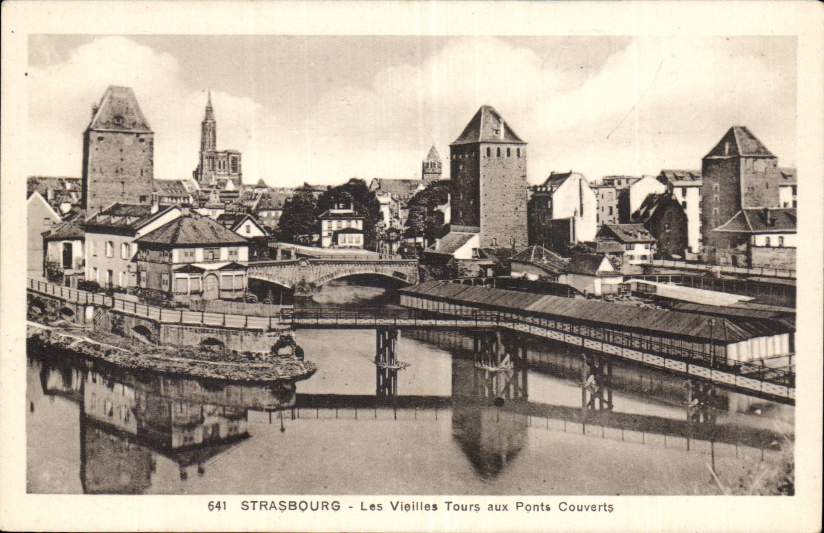 Starsbourg - Strassburg - Old women Tours with the Covered Bridges - CPA