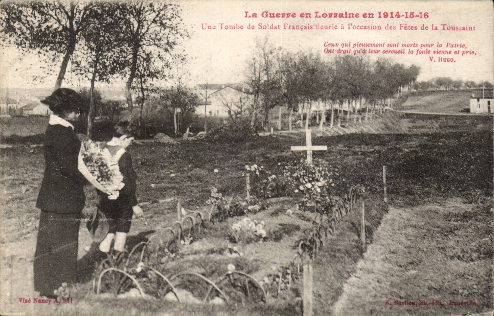 The War in Lorraine 1914 1918 - Tomb of French Soldier flowered with the ocassion of the Festivals of All Saints' day CPA