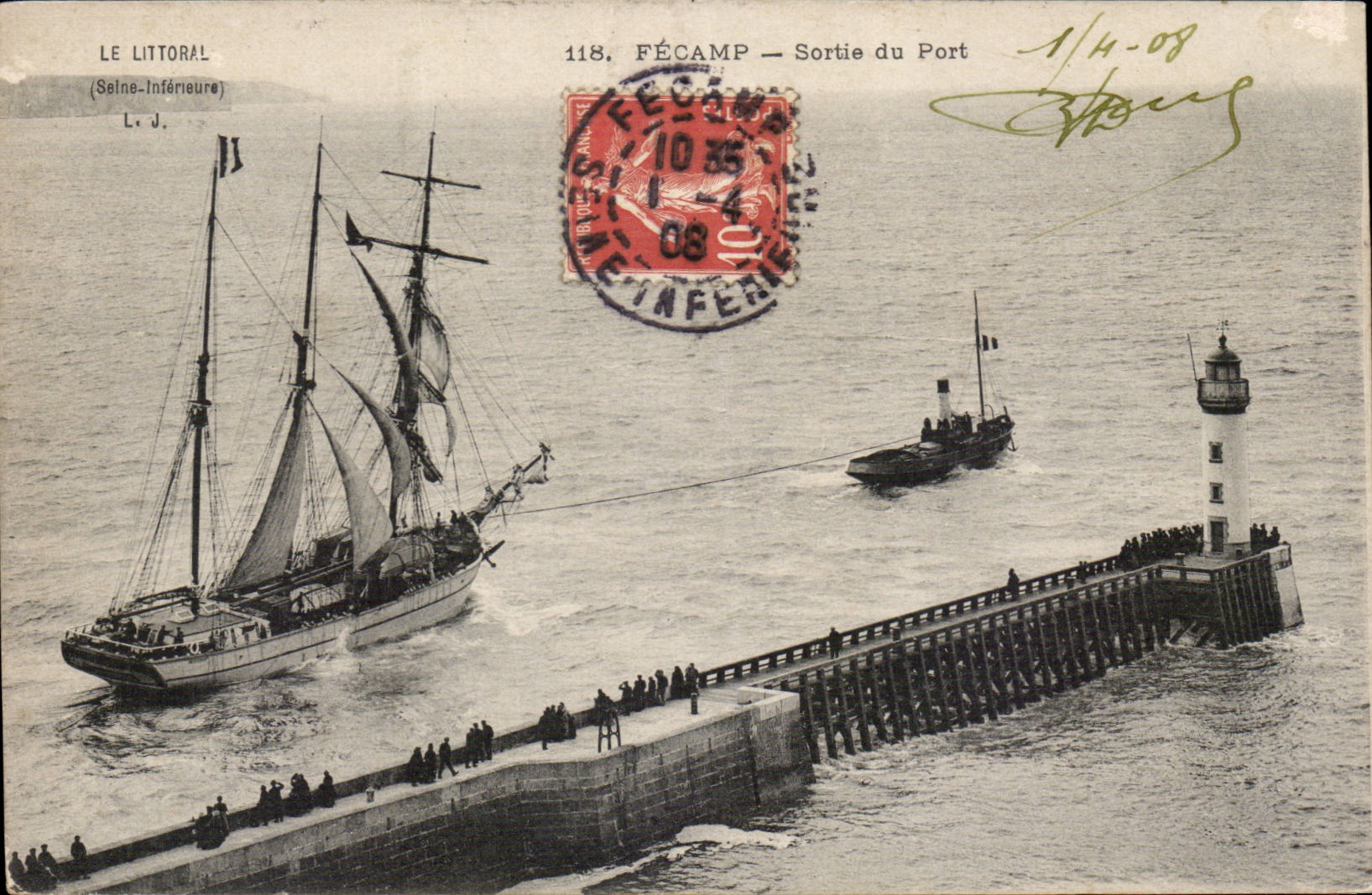 Fecamp - Ausgang des Hafens - Boot CPA