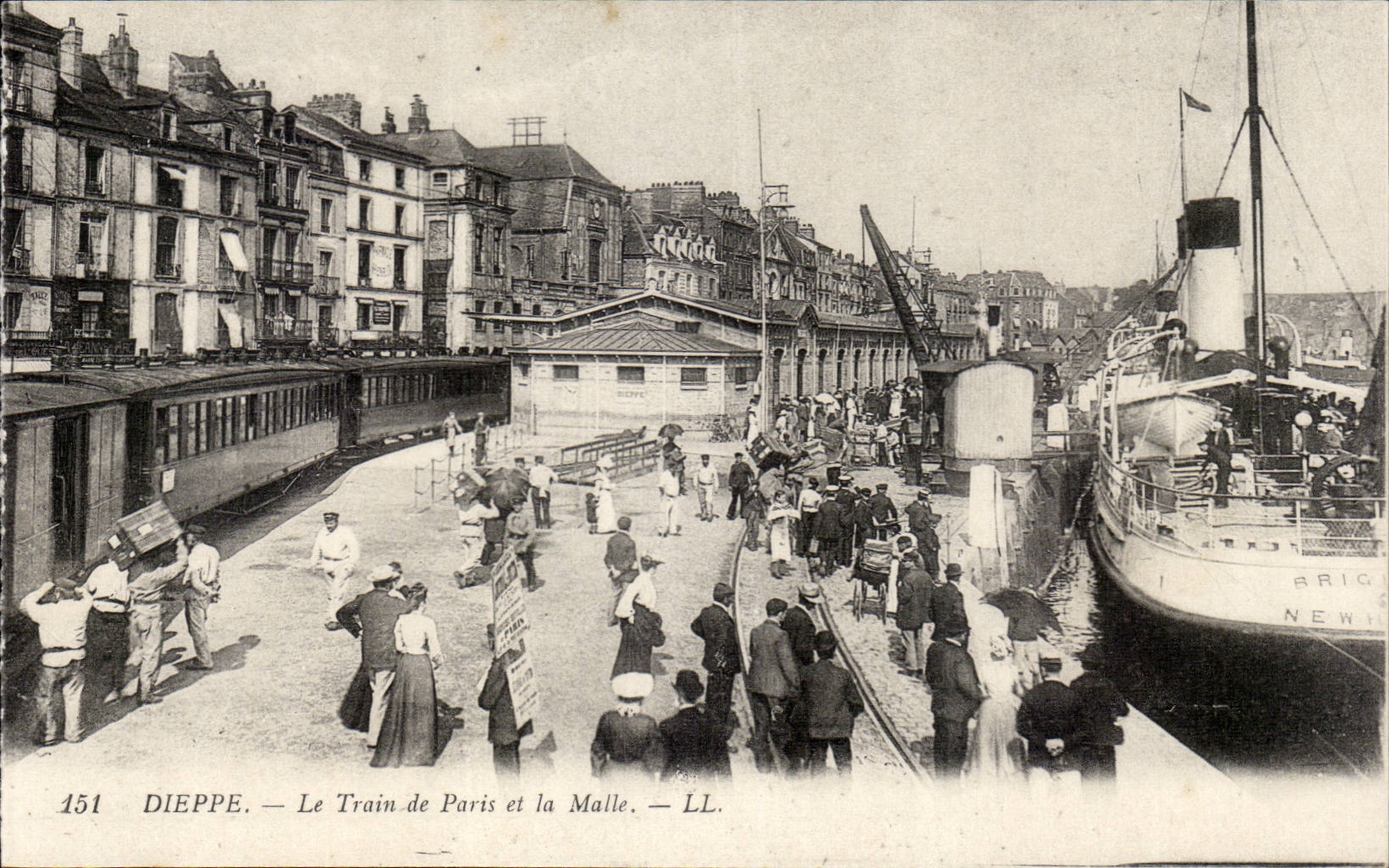 Dieppe - the train of Paris to the Mesh - boat CPA