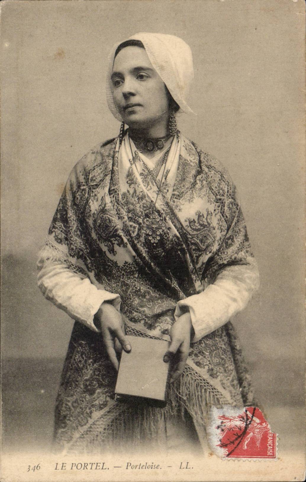 Portel - Portelaise - Woman - Costume - Folklore - CPA