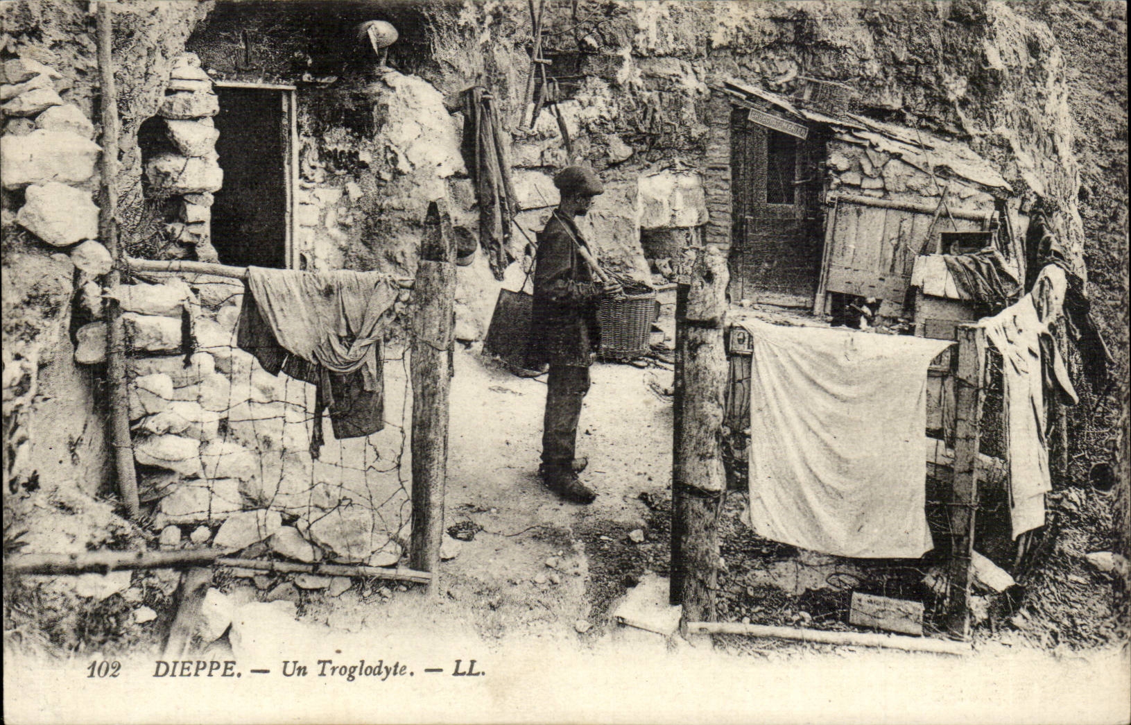 Dieppe - ein Troglodyte - CPA