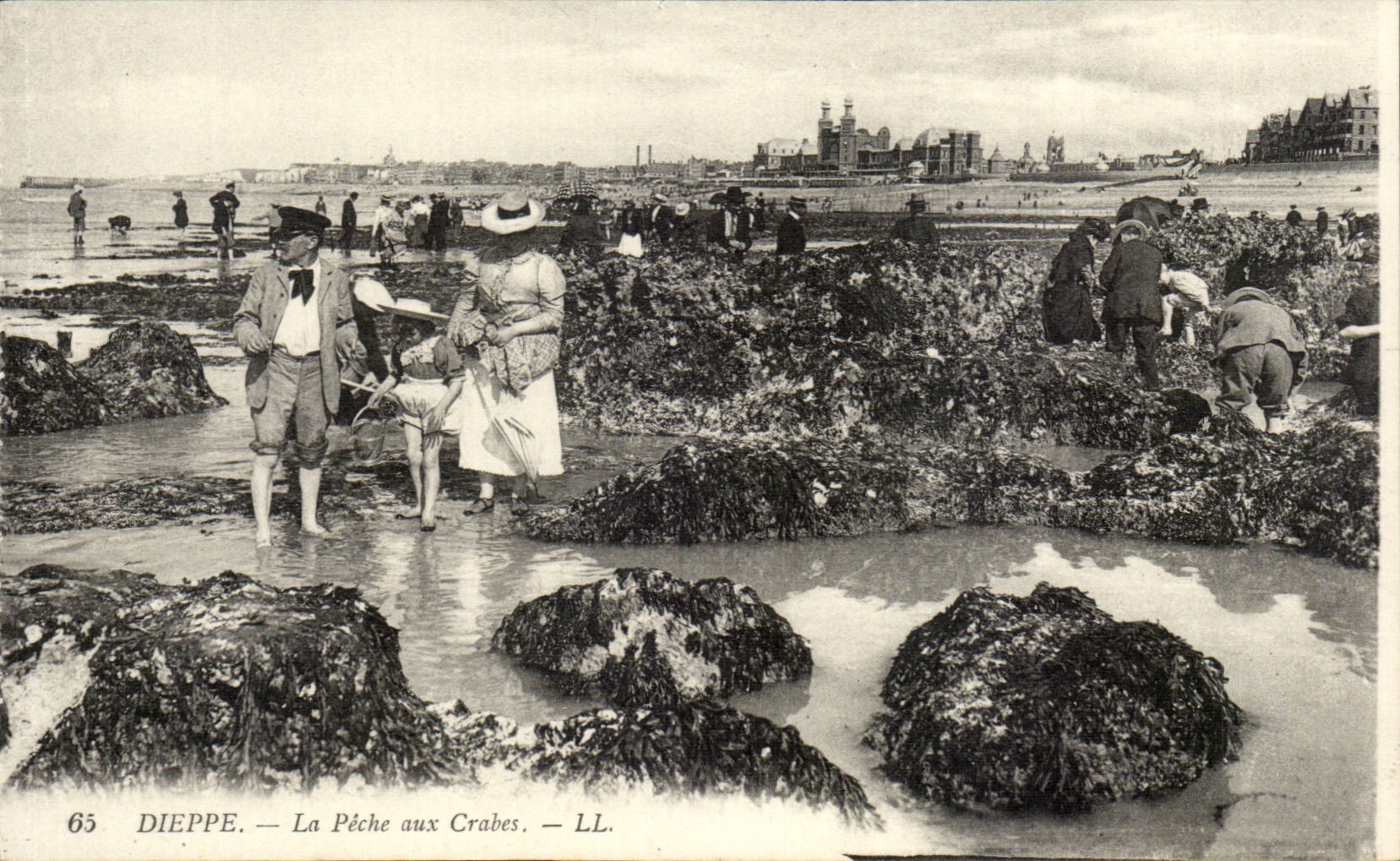 Dieppe - Fischen mit Krabben - CPA