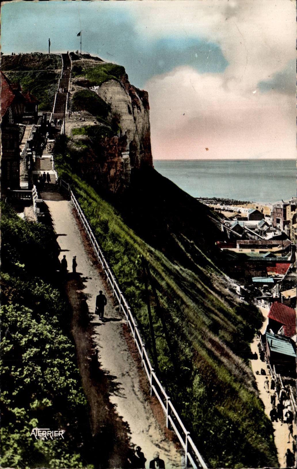 Treport - Treppenhauser des Zugangs zu den Terrassen - CPA