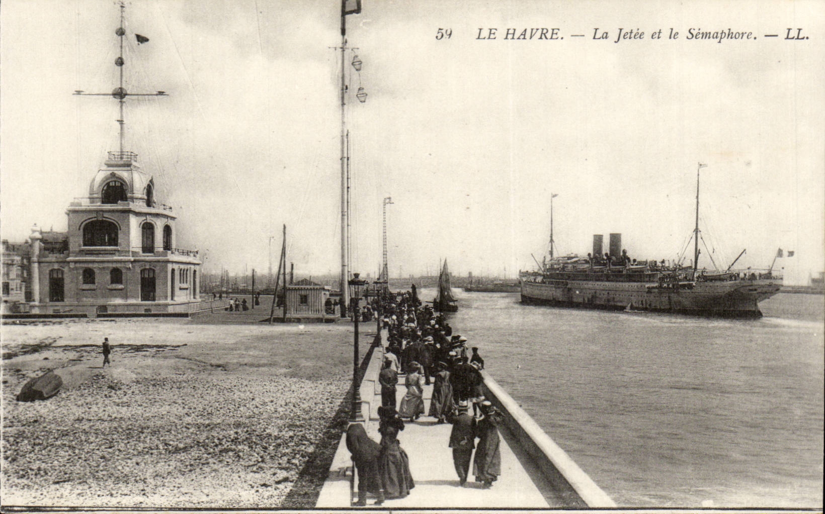 Le Havre - the Pier and the Semaphore - CPA