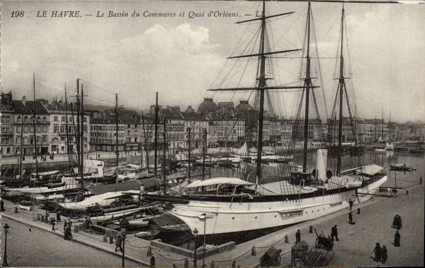 Le Havre - the Basin Commercial and Quay Of Orleans - CPA