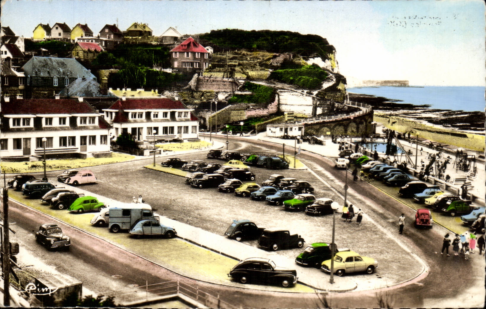 Weak Roses - the Carpark - the Beach - CPA