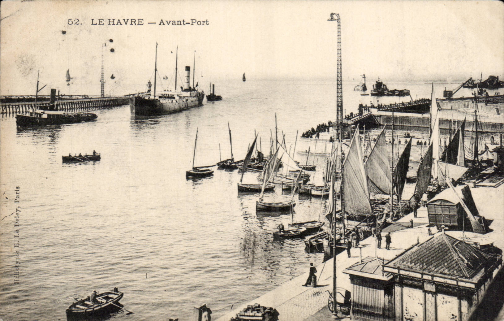 Le Havre - vor Hafen CPA