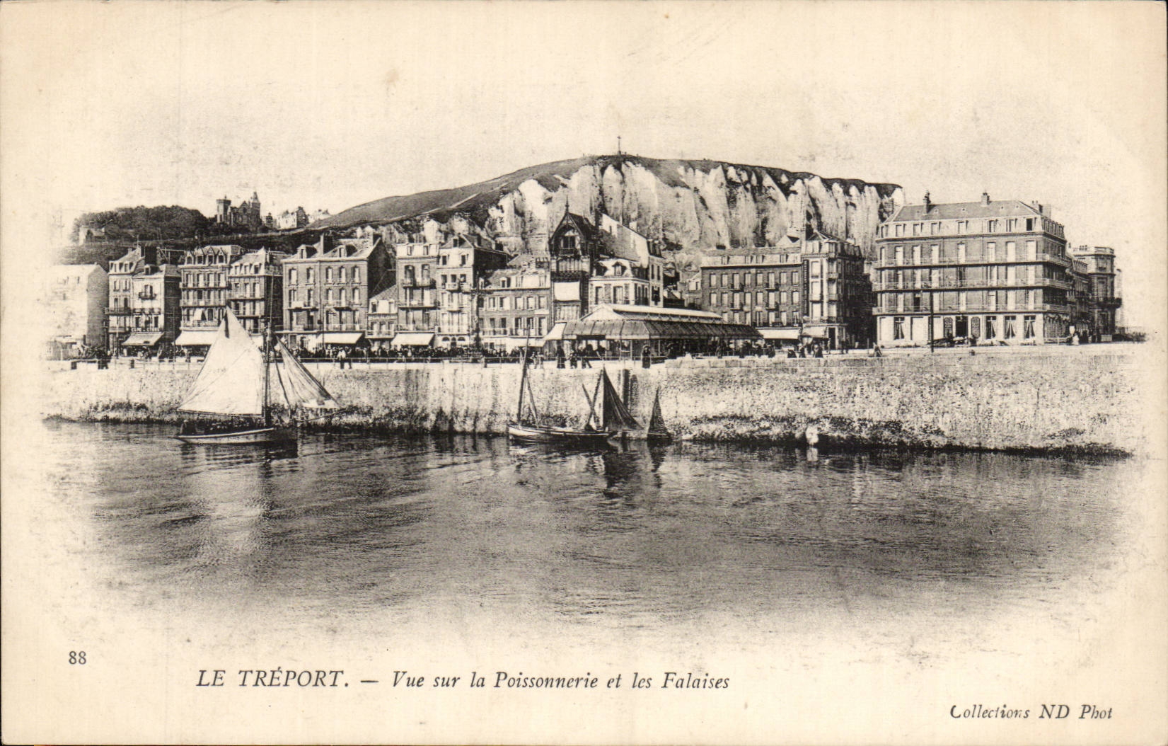 Treport - Anblick auf dem Fisch-Geschaft und den Klippen - CPA