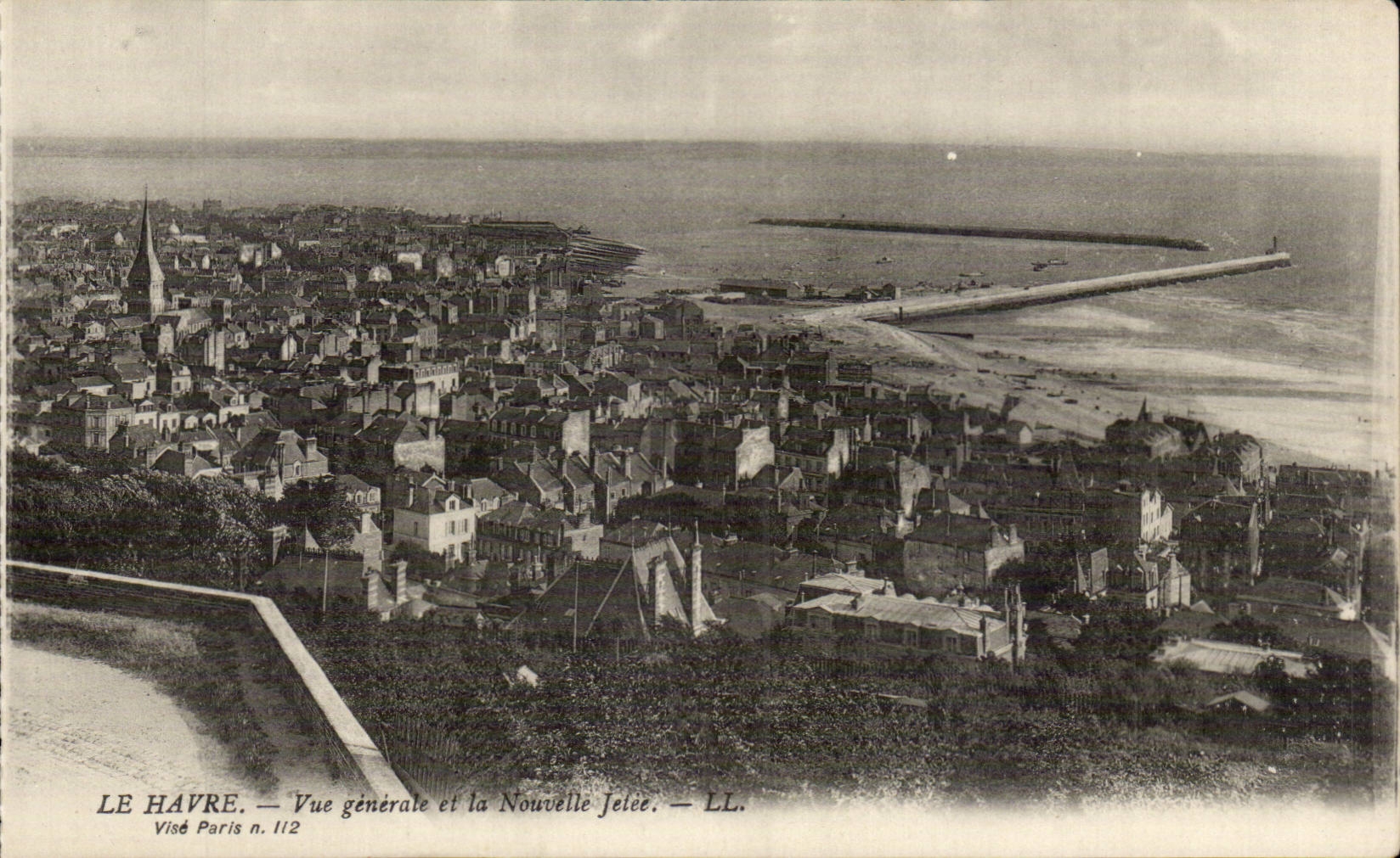 Le Havre - Ansicht und neuer Pier CPA