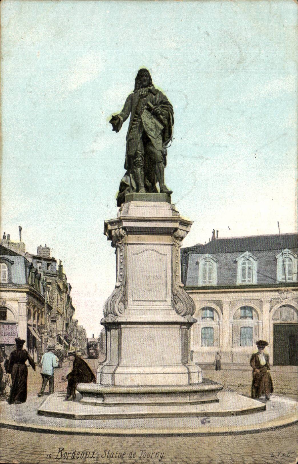 Bordeaux - Statue of Tourny CPA