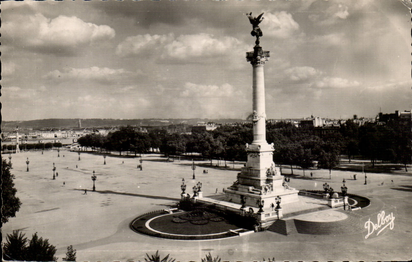 Bordeaux - the Place of Quincunxes CPA