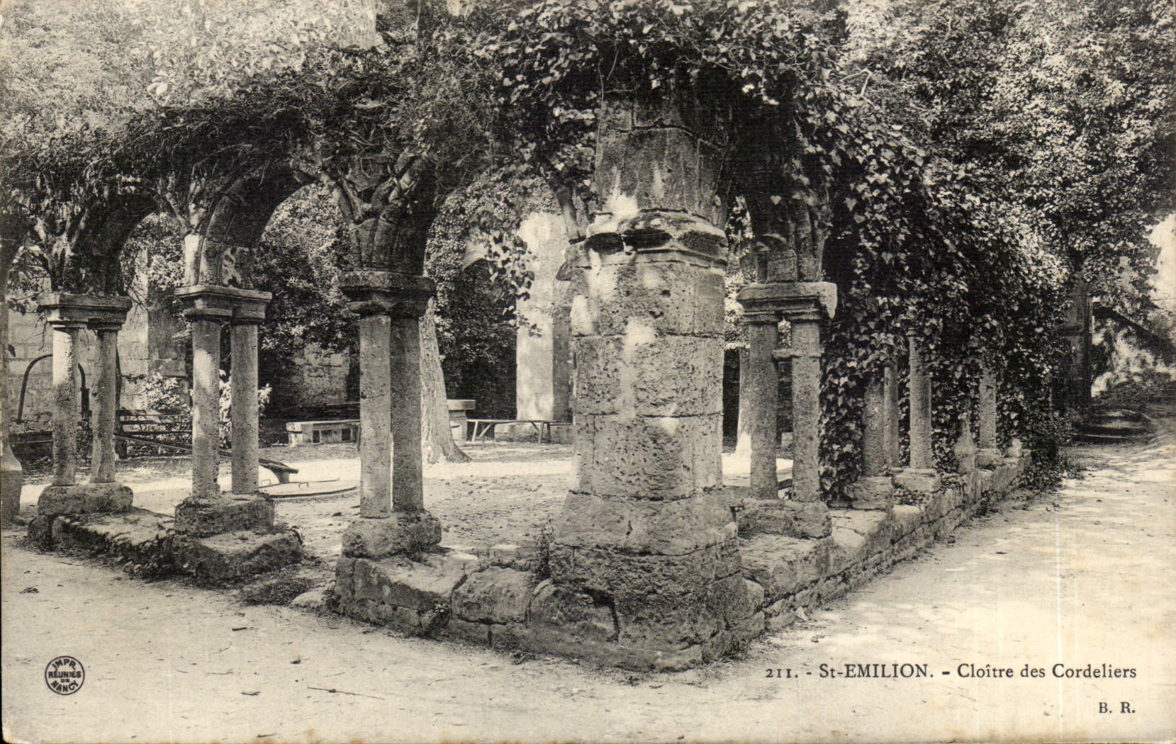 Saint EMilion cPA Cloister of the cordeliers
