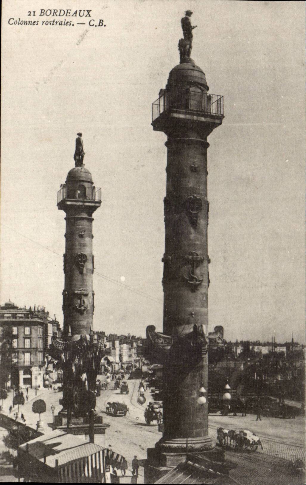 Bordeaux CPA Columns rostrales