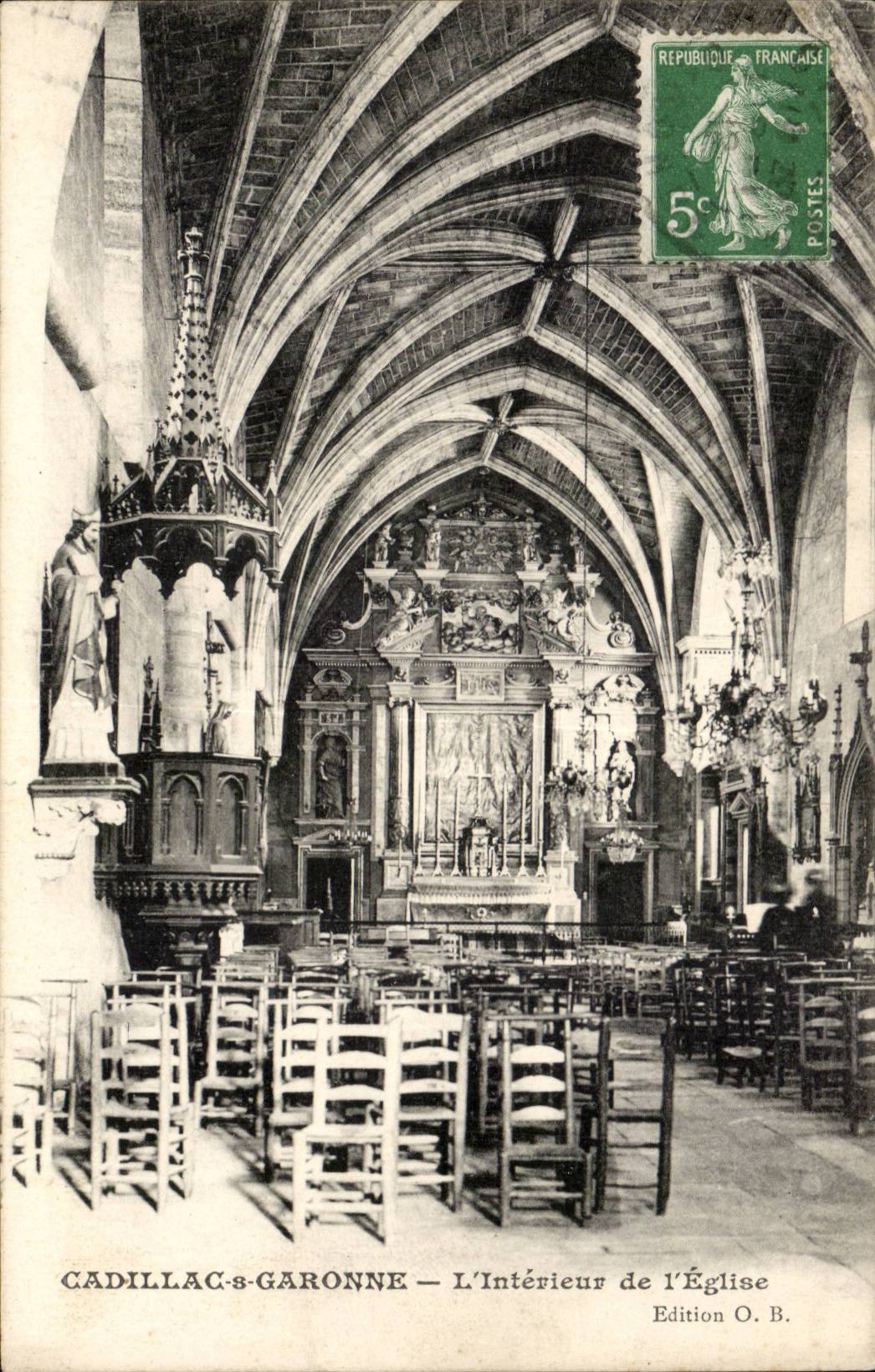 Cadillac on the Interior Garonne CPA of the church