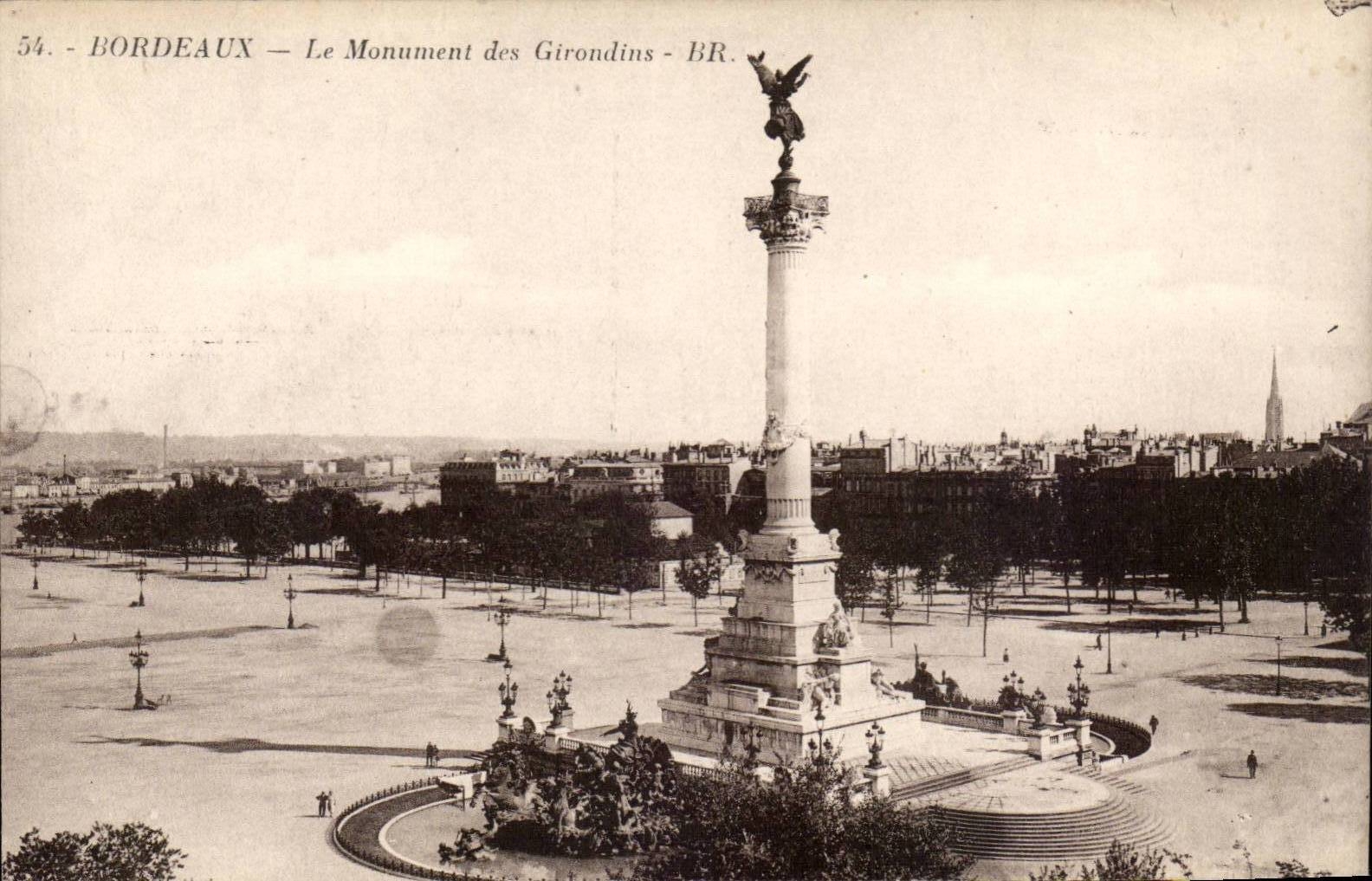 Bordeaux CPA Monument of the Of Gironde ones
