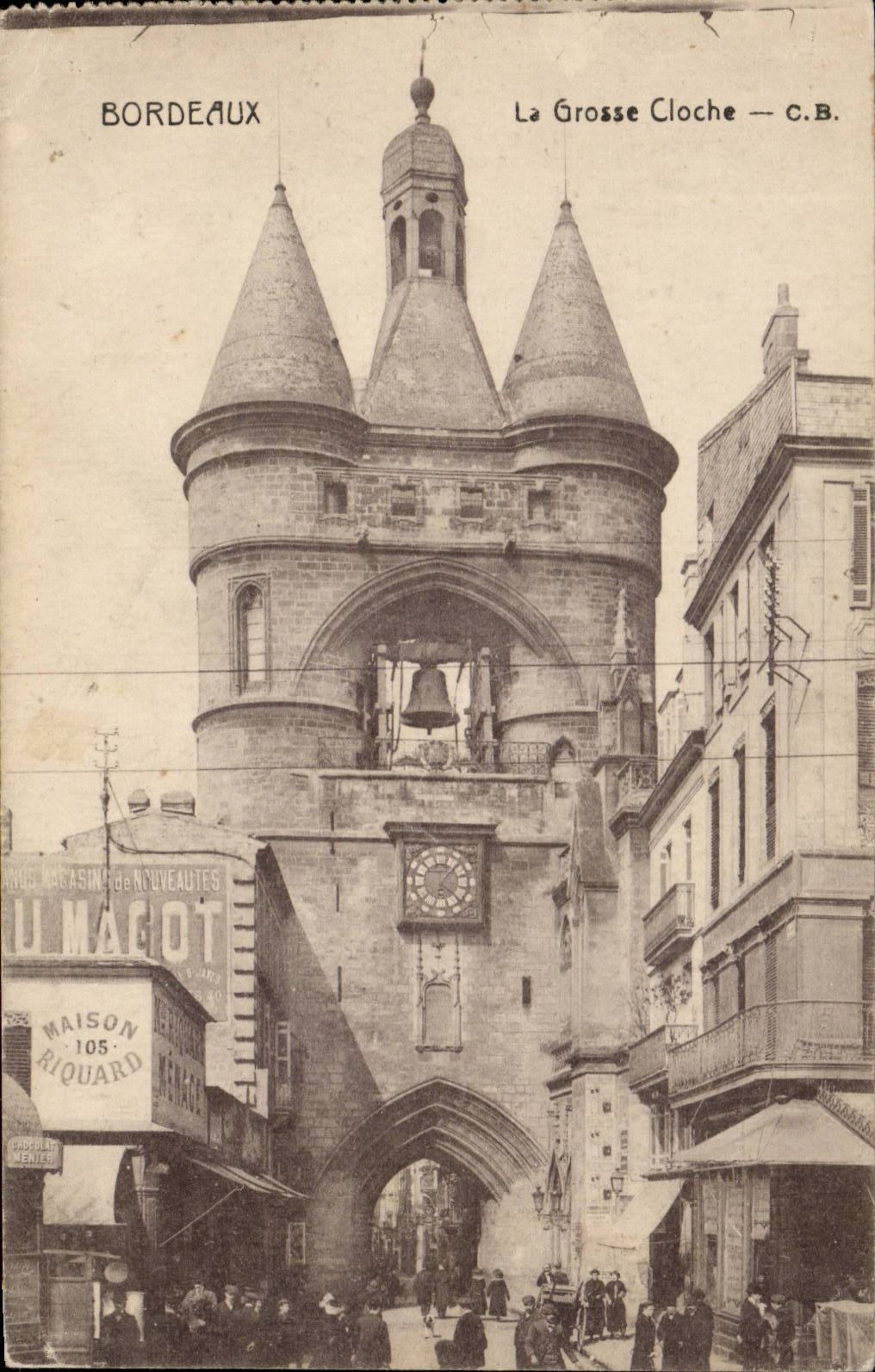 Bordeaux CPA the large clock
