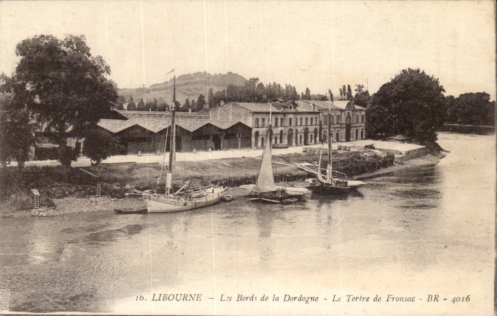 CPA Libourne Rander des Dordogne der Hillock von Fronsac
