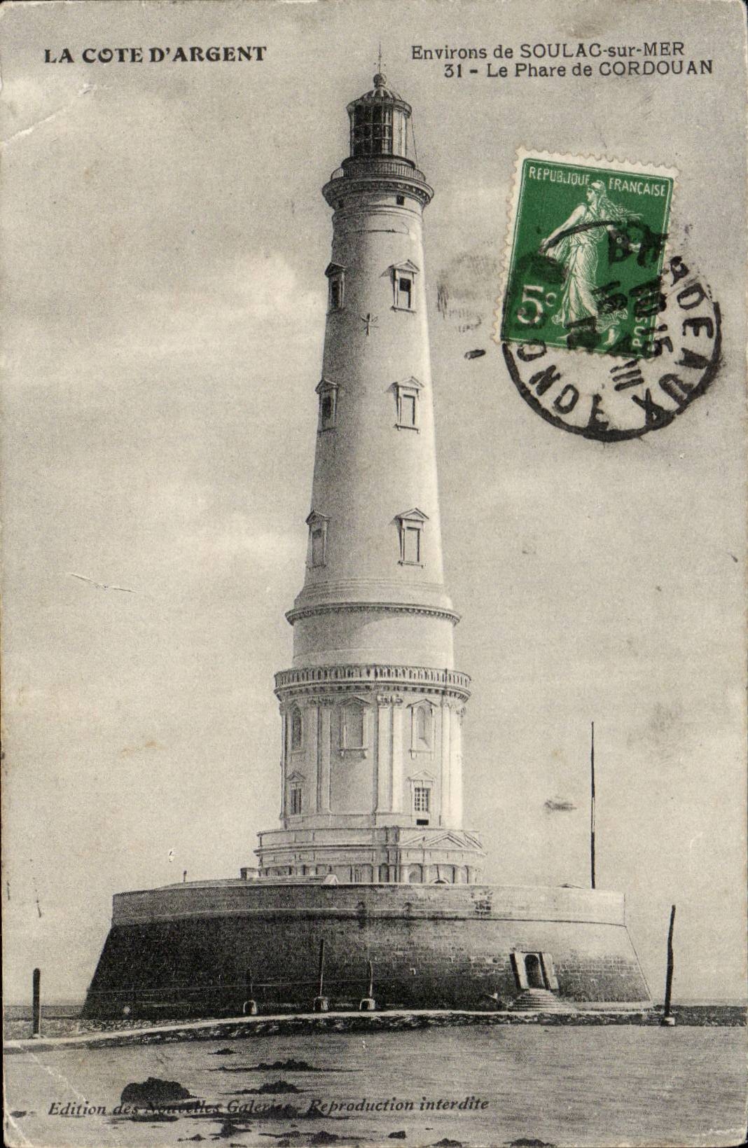 CPA Surroundings of Soulac on sea the headlight of Cordovan (lighthouse)