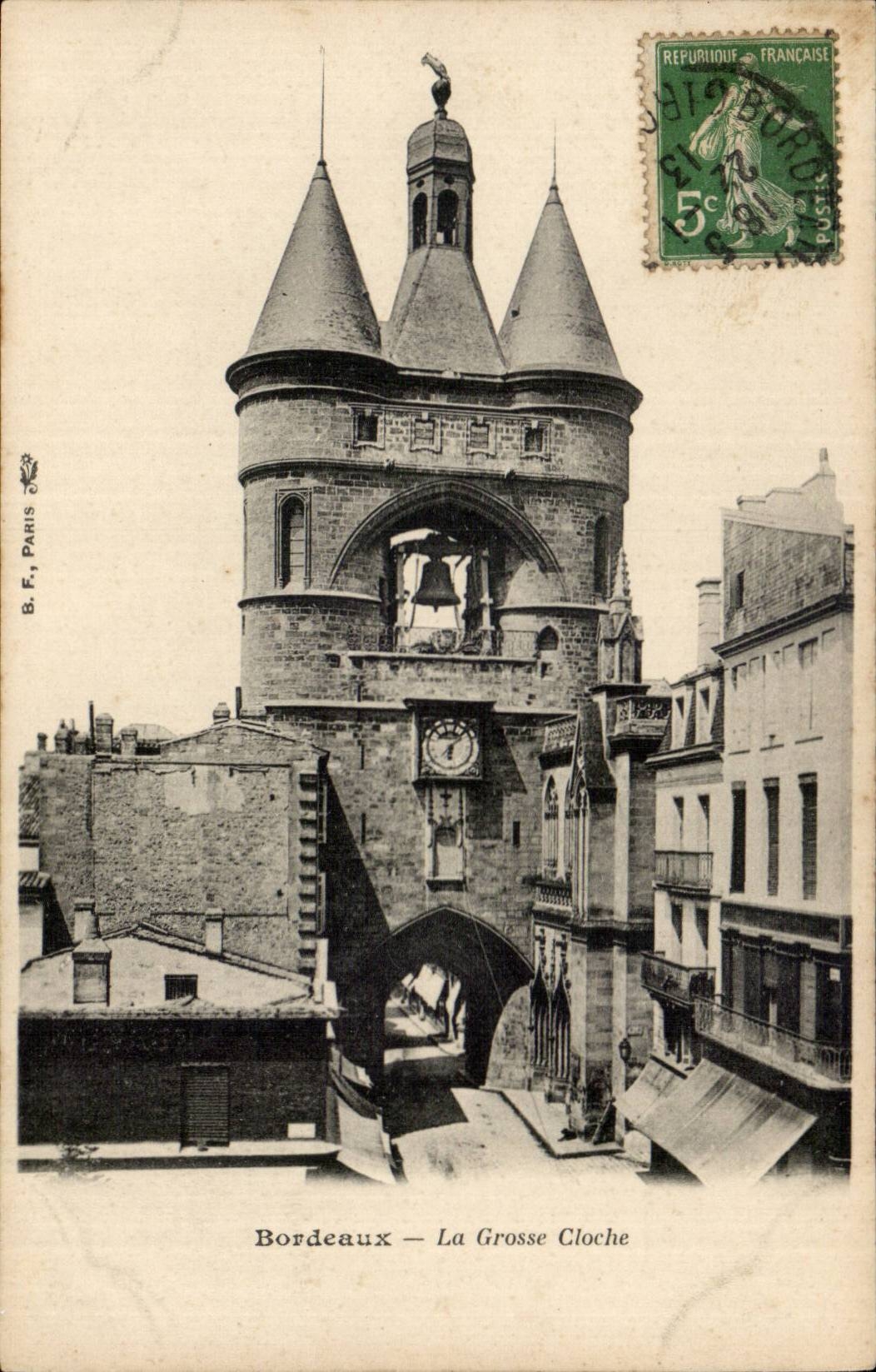 CPA Bordeaux the large bell