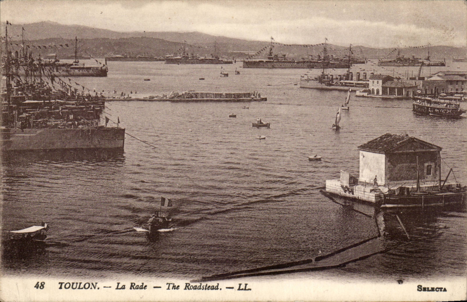 Toulon CPA the roads armours)