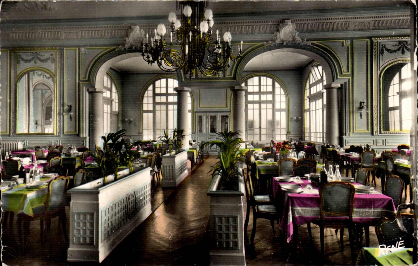 Genesungsheim Chateaubriant der Hyeres Palmen CPA