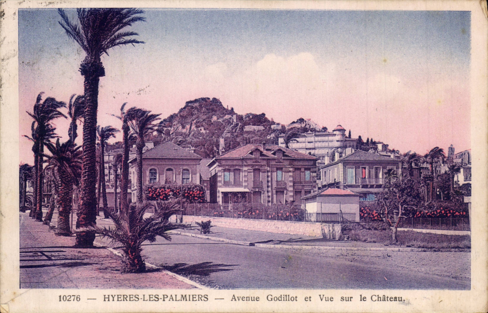 Hyeres - Godillot Allee und Anblick auf Schloss CPA