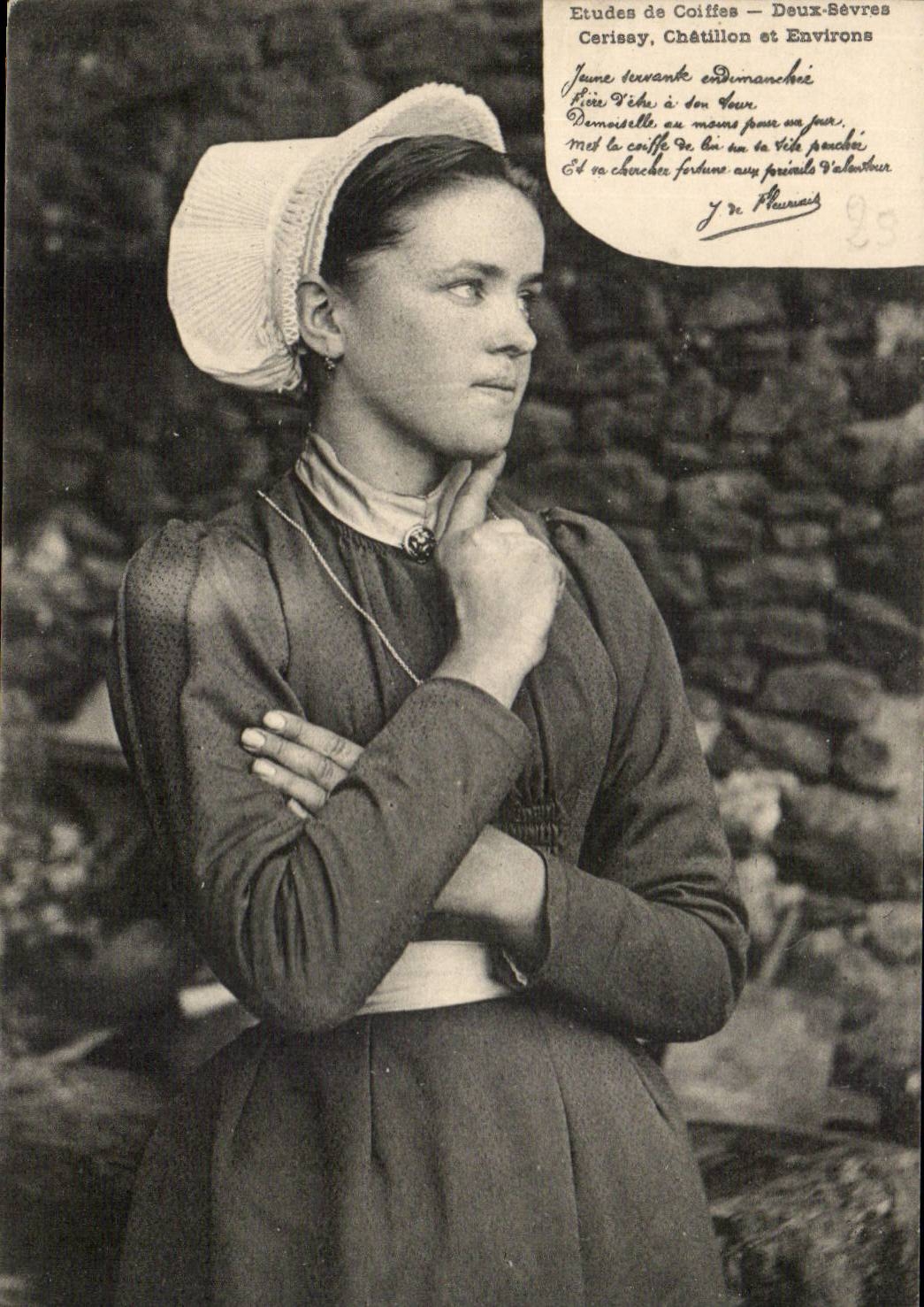 Zwei unterschiedliches - Details bedeckt mit einer Kappe - Cerisay Chatillon und Umlagerungen - CPA