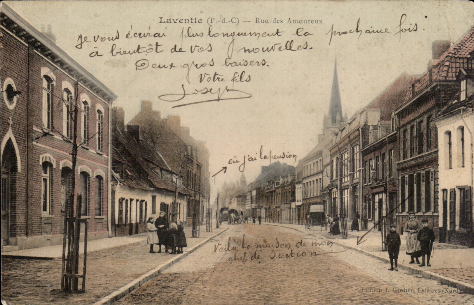 Laventie - Street of in love one - CPA