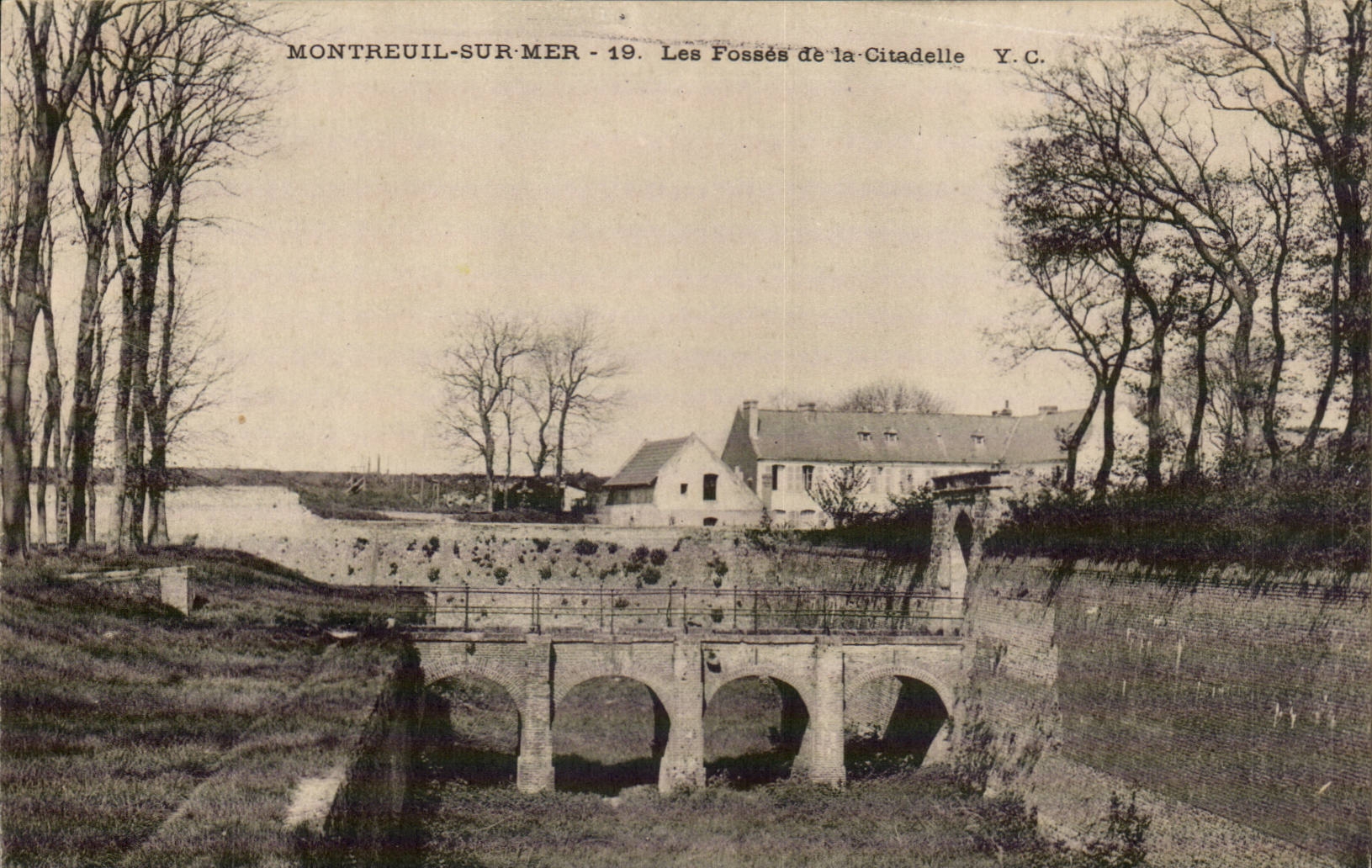Montreuil on Sea - Pits of the Citadel - CPA