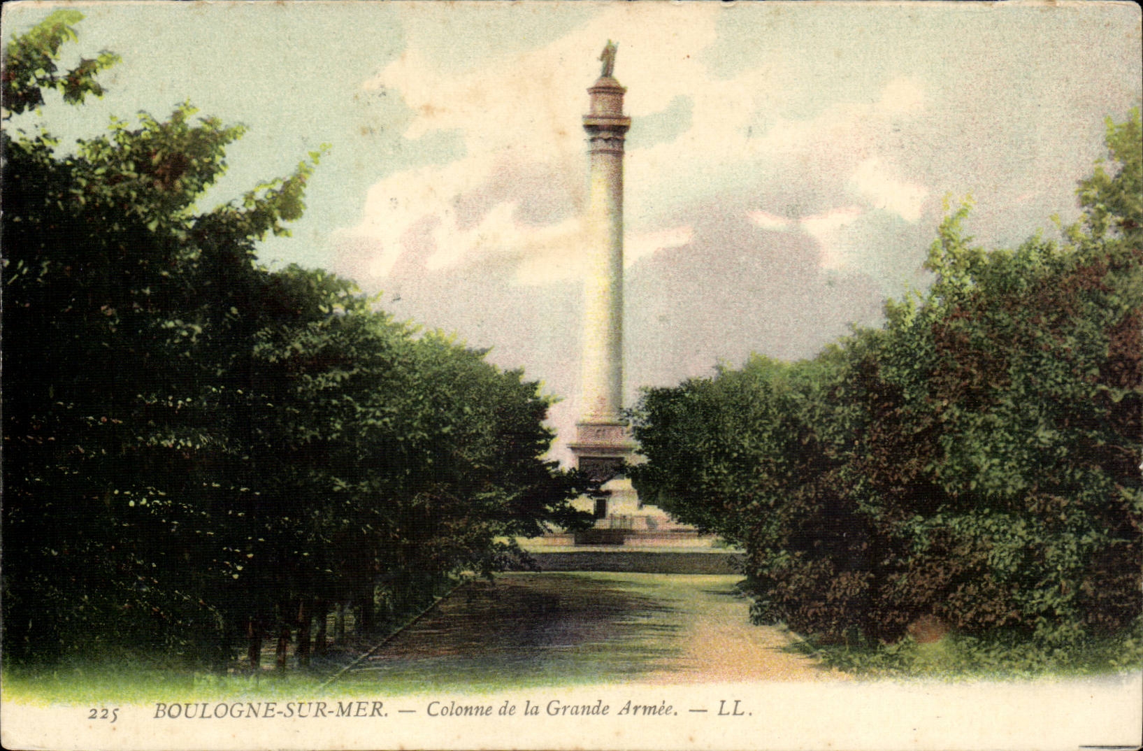 Boulogne on Sea - Column of Large army CPA
