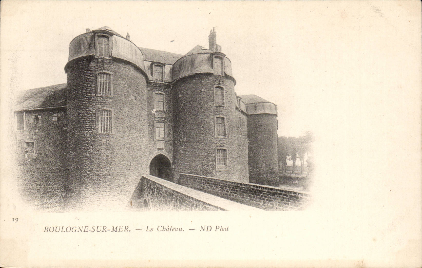 Boulogne on Sea - Castle CPA