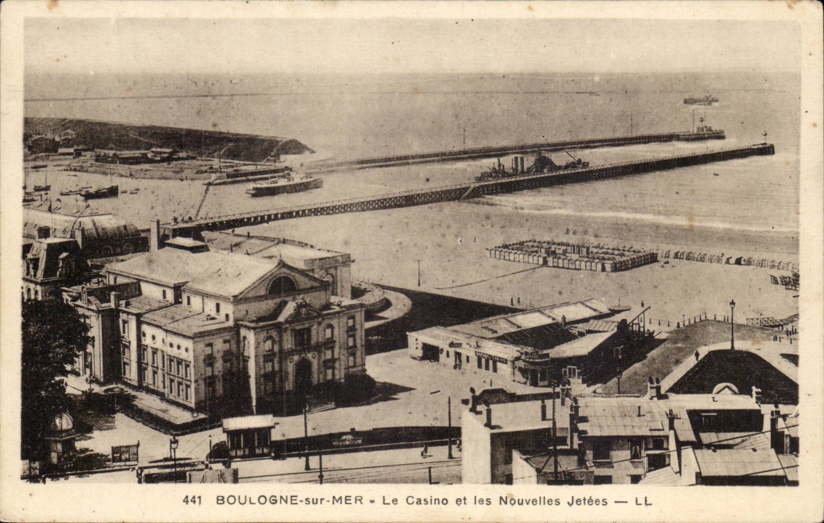 Boulogne on Sea - the Casino and New Piers CPA