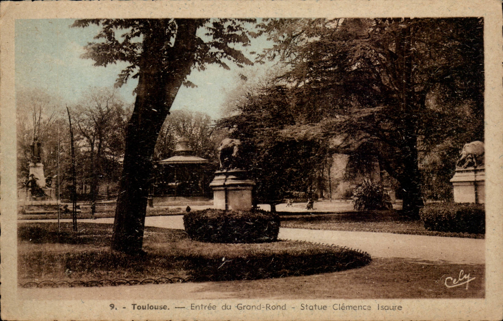 Toulouse - Entree du Grand Rond - Statue Clemence Isaure - CPA 
