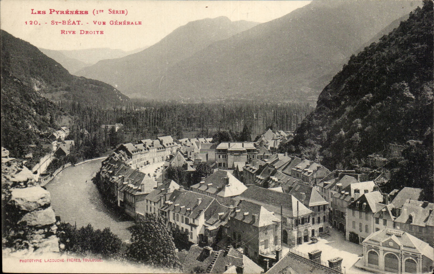 Saint Happy - View - Right Bank - CPA