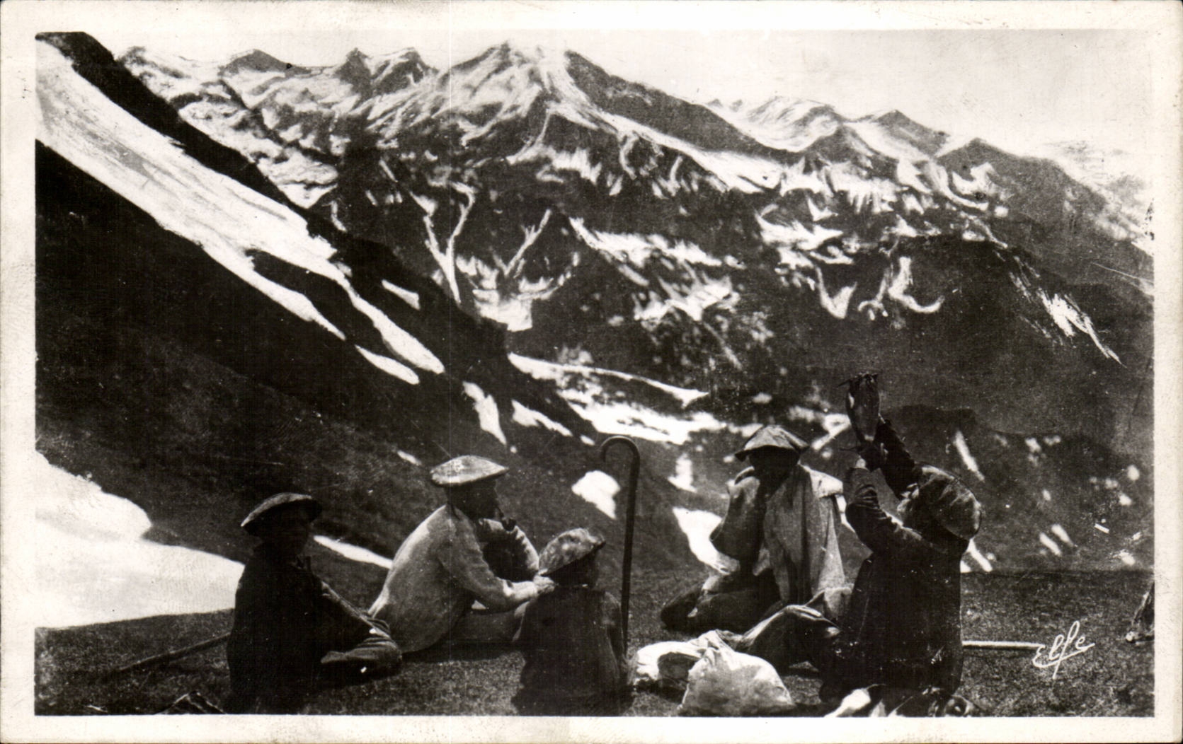 Pepas de Patres in Mountains - CPA