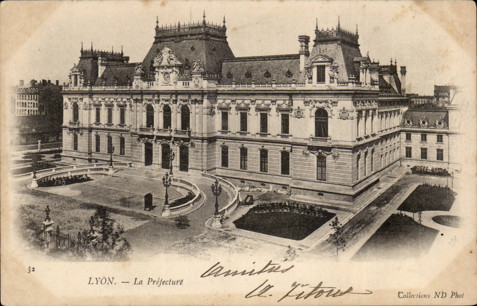 Lyon - Prafektur - CPA