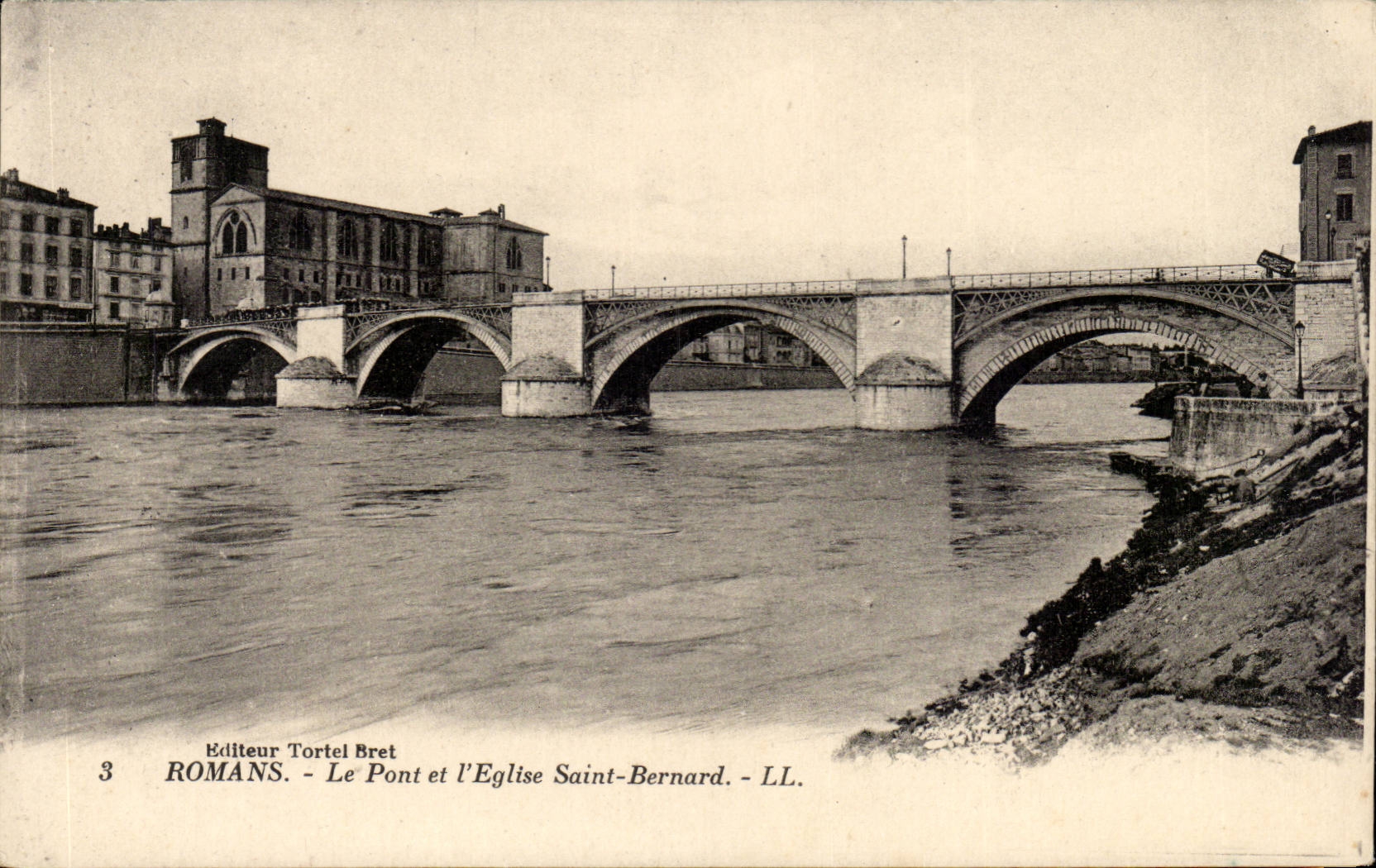 Novels - the Bridge and Egise Saint Bernard - CPA