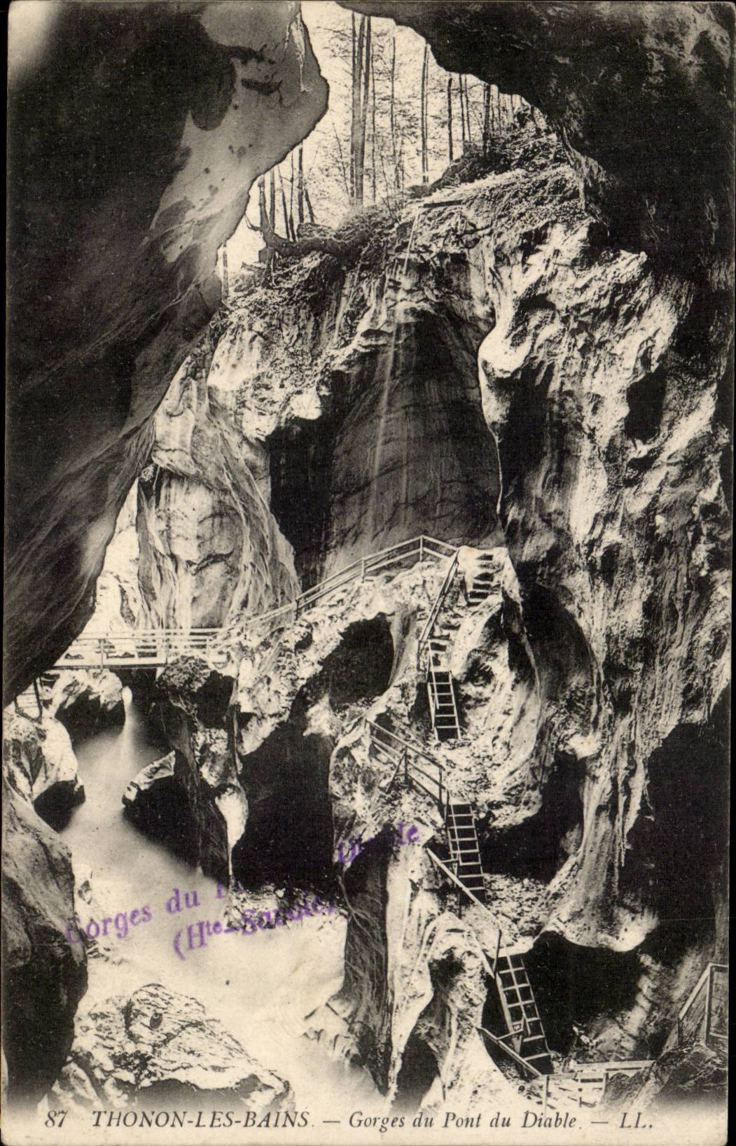 Thonon les Bains - Falls of the Bridge of the Devil - CPA