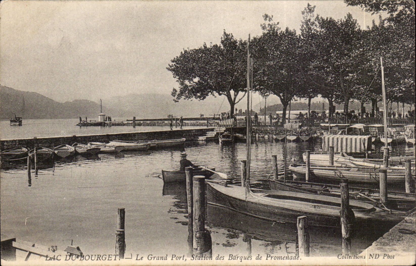Aix les Bains - Lake of Le Bourget - Station of the Boats of Walk - boat - boat - - CPA